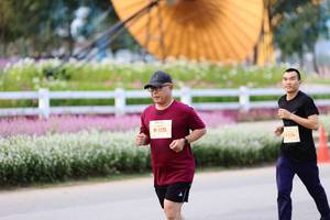 BIB: 
                            <button type="button" onclick="openModal(27853147)" class="btn btn-primary btn-sm float-right btn-popup" data-toggle="modal" data-target=".modal-high-quality">
                        <i class="fas fa-shopping-cart"></i> Add to Cart
                    </button>
                                            <button type="button" onclick="isThisMe(27853147, true)" class="btn btn-success btn-sm float-right btn-popup btn-isme hidden" data-toggle="tooltip" data-placement="bottom" title="นี่คือรูปของคุณใช่ไหม คลิกที่นี่เพื่อเอาเข้าอัลบั้ม">
                        <i class="fas fa-plus"></i> Add to album
                    </button>
                    <button type="button" onclick="isThisMe(27853147, false)" class="btn btn-warning btn-sm float-right btn-popup btn-isnotme hidden">
                        <i class="fas fa-ban"></i> Remove from album
                    </button>